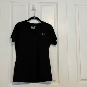 Under Armour Heatgear Semi Fitted V Neck Tee
